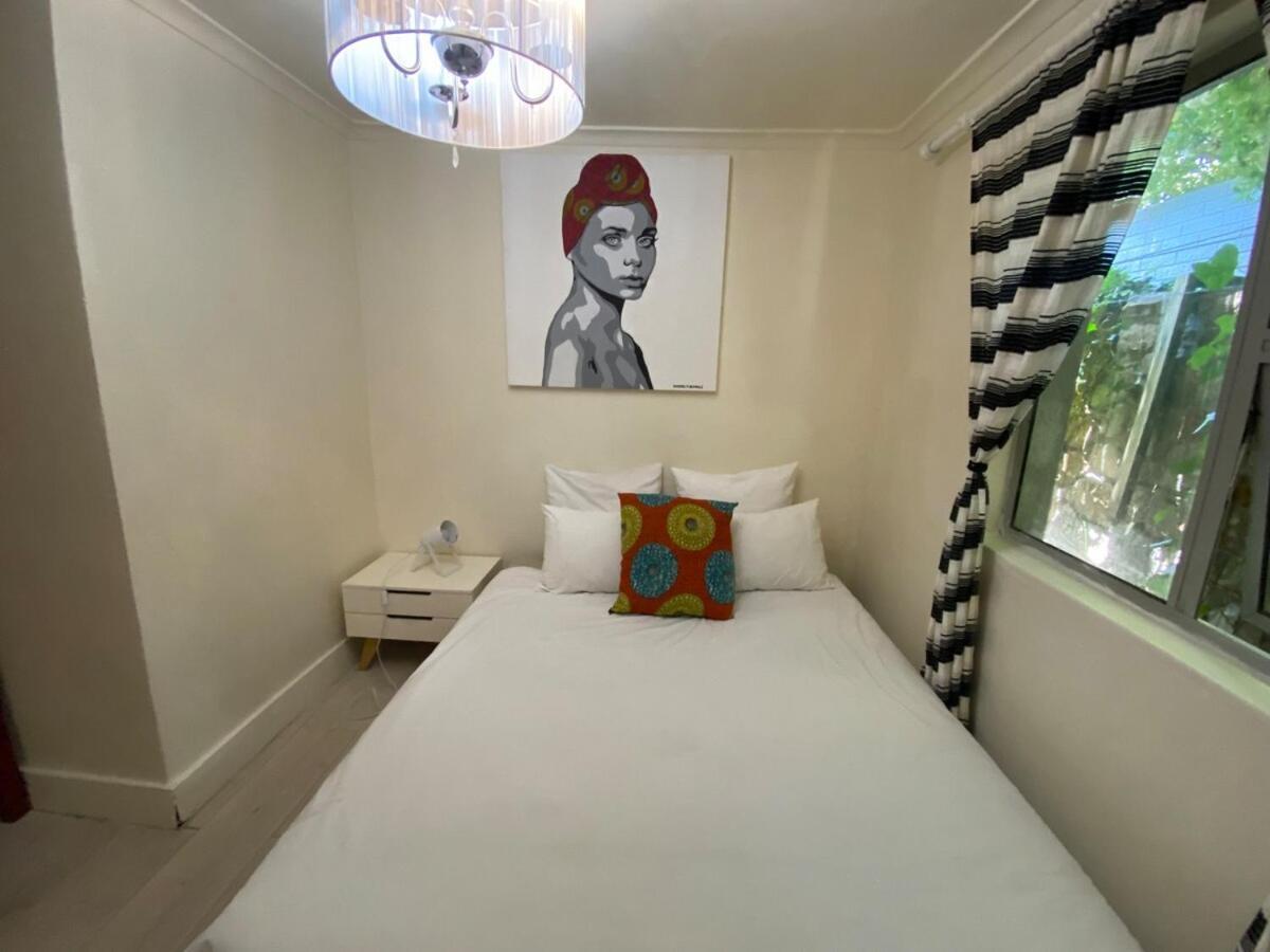 Luxurious 2-sleeper Oasis U6 ! * Cape Town